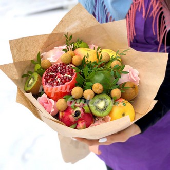 Букет из экзотических фруктов